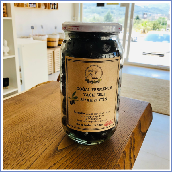 Gemlik Siyah Zeytin Yağlı Sele XL (Az Tuzlu) (920 Gr.)